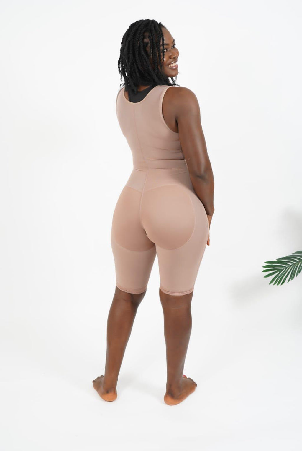AKIMS Open Bust Seamless Tummy Control Body Shaper – Mid Thigh Shorts